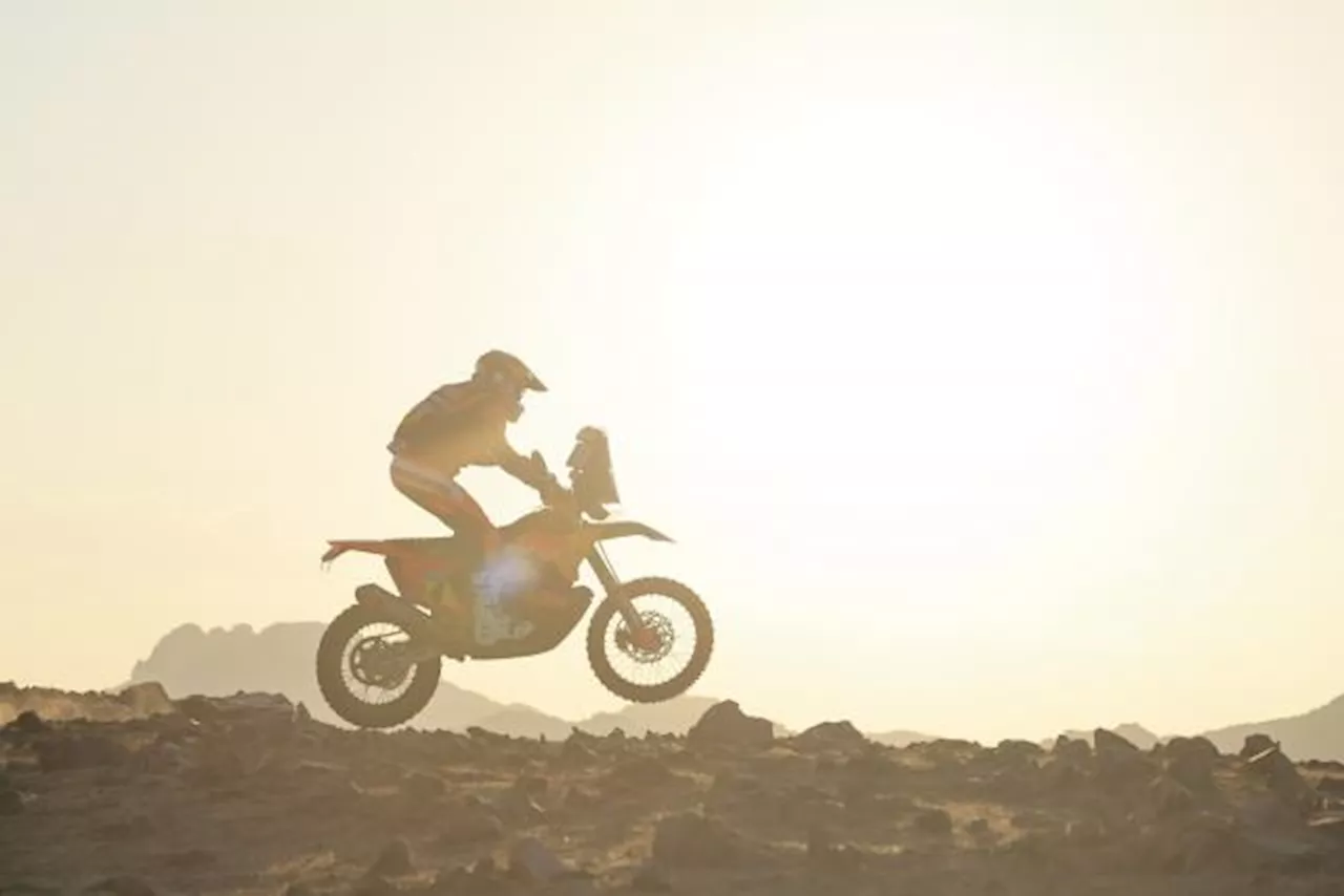 Daniel Sanders remporte la 7e étape du Dakar et conforte sa première place au classement général