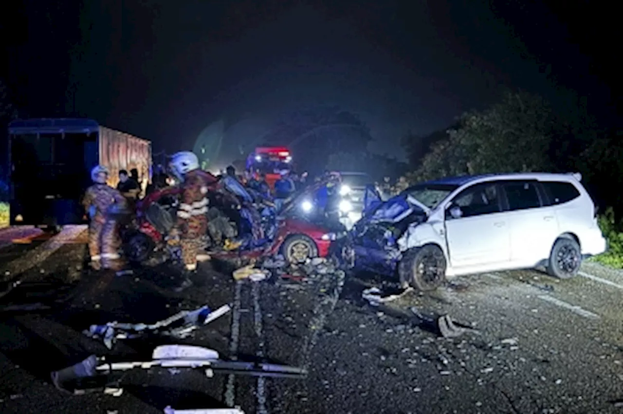 Five family members killed in head-on collision near Pekan