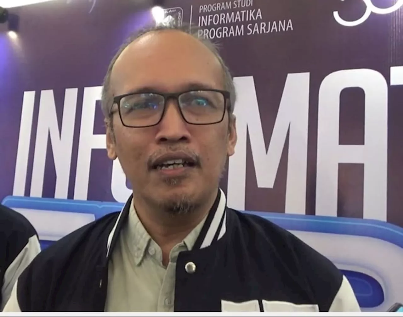 UII Luncurkan Pendidikan Jarak Jauh Informatika