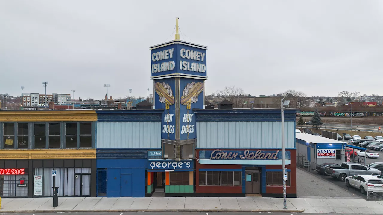 George's Coney Island in Worcester to restore iconic hot dog sign