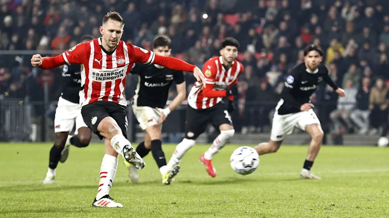 PSV redt zich met discutabele strafschop tegen AZ