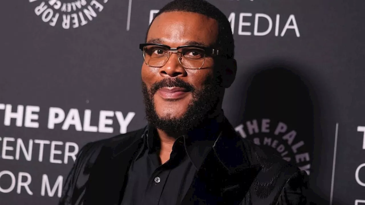 Tyler Perry maakt zich boos op verzekeringsmaatschappijen