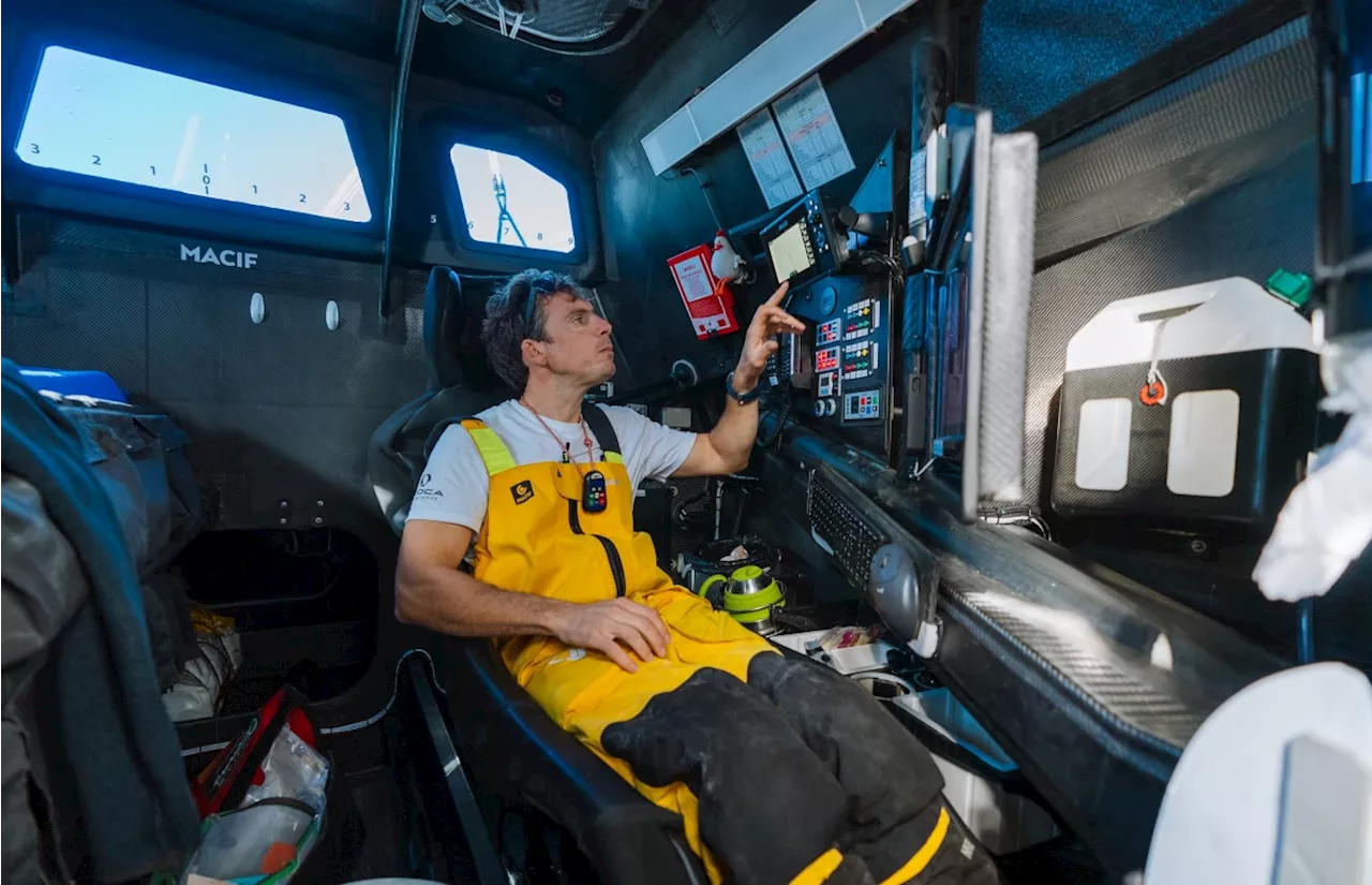 Charlie Dalin en tête du Vendée Globe, arrivée prévue lundi soir?