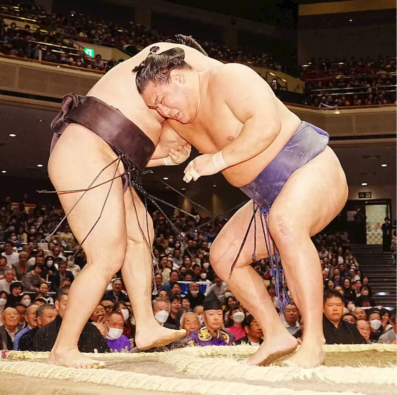 豊昇龍 鬼門の初日も「気にしない人なんで」 綱獲りへ過去10勝9敗の霧島戦も平常心で突破