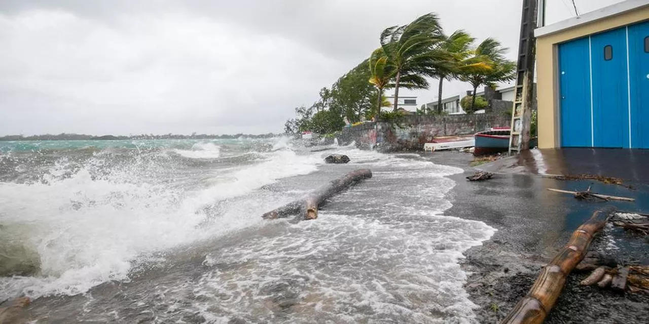 Cyclone Dikeledi s'approche de Mayotte après des dégâts en Madagascar