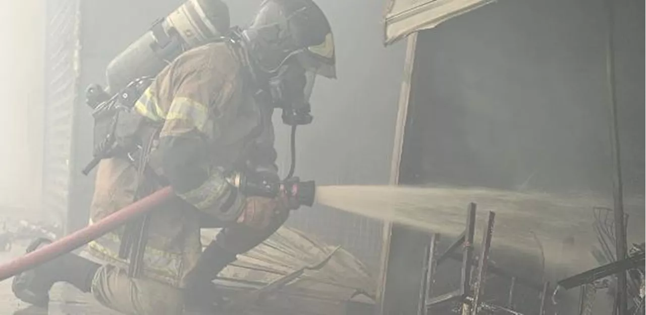 Incêndio atinge camelódromo da Uruguaiana, no Centro do Rio