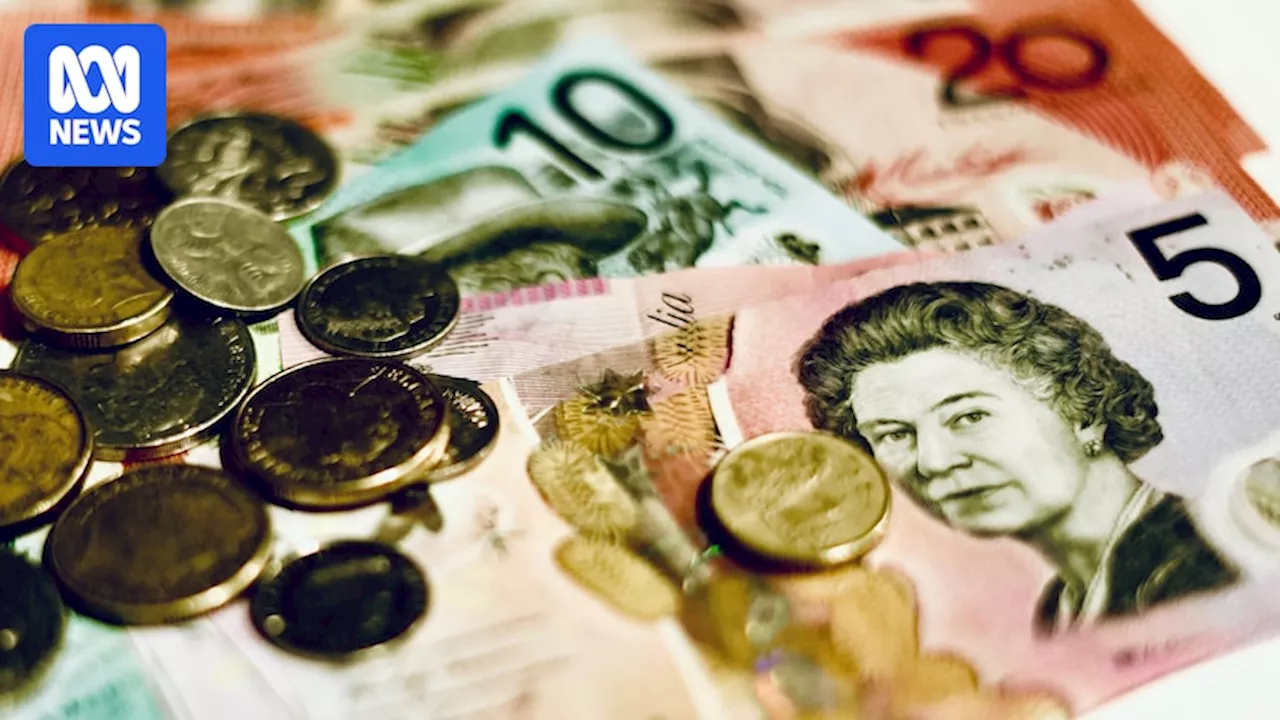 Why the Aussie Dollar's Fall Doesn't Mean Rate Hikes Are Coming