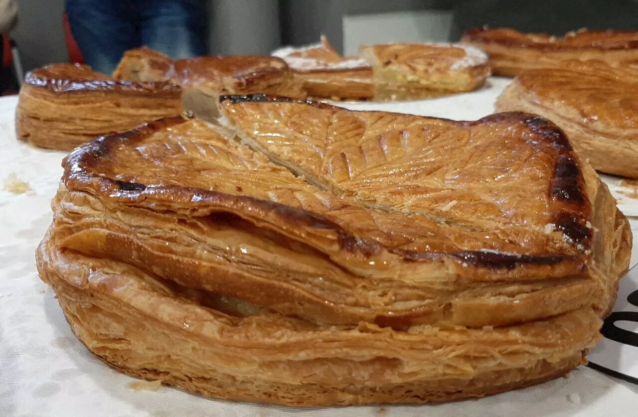 Galette des rois dans les écoles municipales de Toulouse : ces fèves font s'étouffer les Insoumis