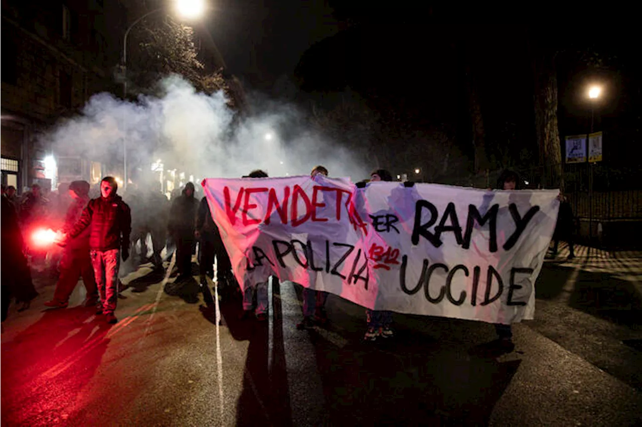 Scontri e Arresti Dopo le Proteste per la Morte di Ramy Elgaml