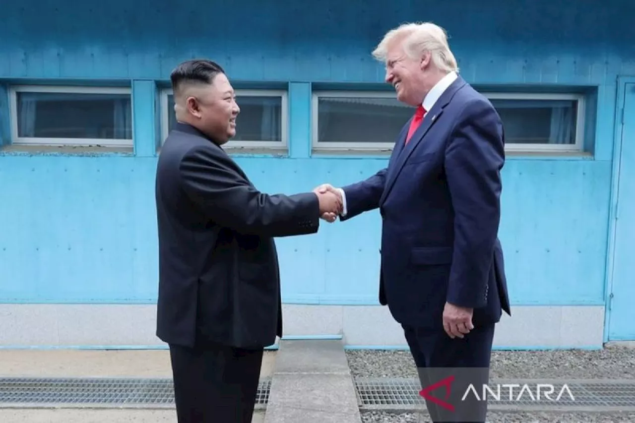 NIS Harapkan Trump Lanjutkan Dialog dengan Kim Jong Un