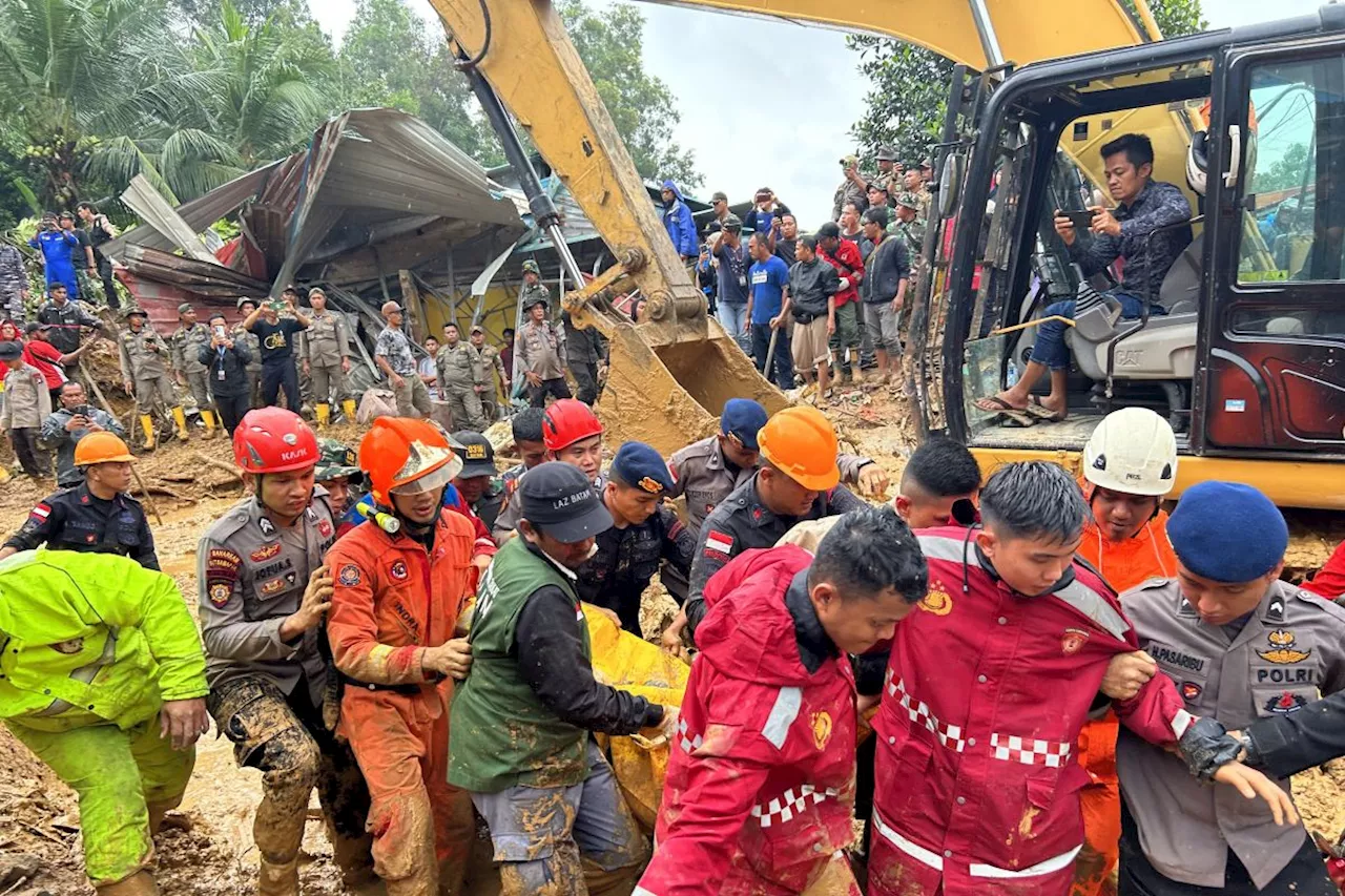 Operasi Pencarian Korban Longsor di Perumahan Tiban Batam Ditutup