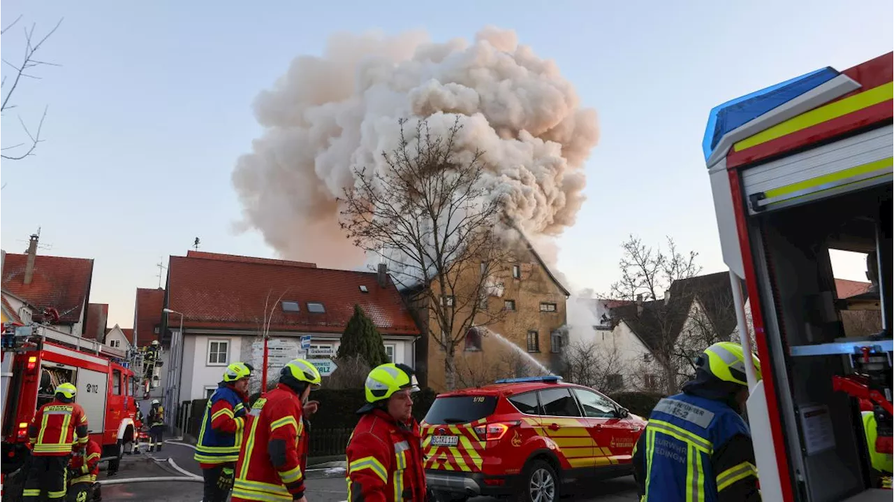 Großbrand in Riedlingen: Ein Mensch stirbt, eine weitere Person wird noch vermisst