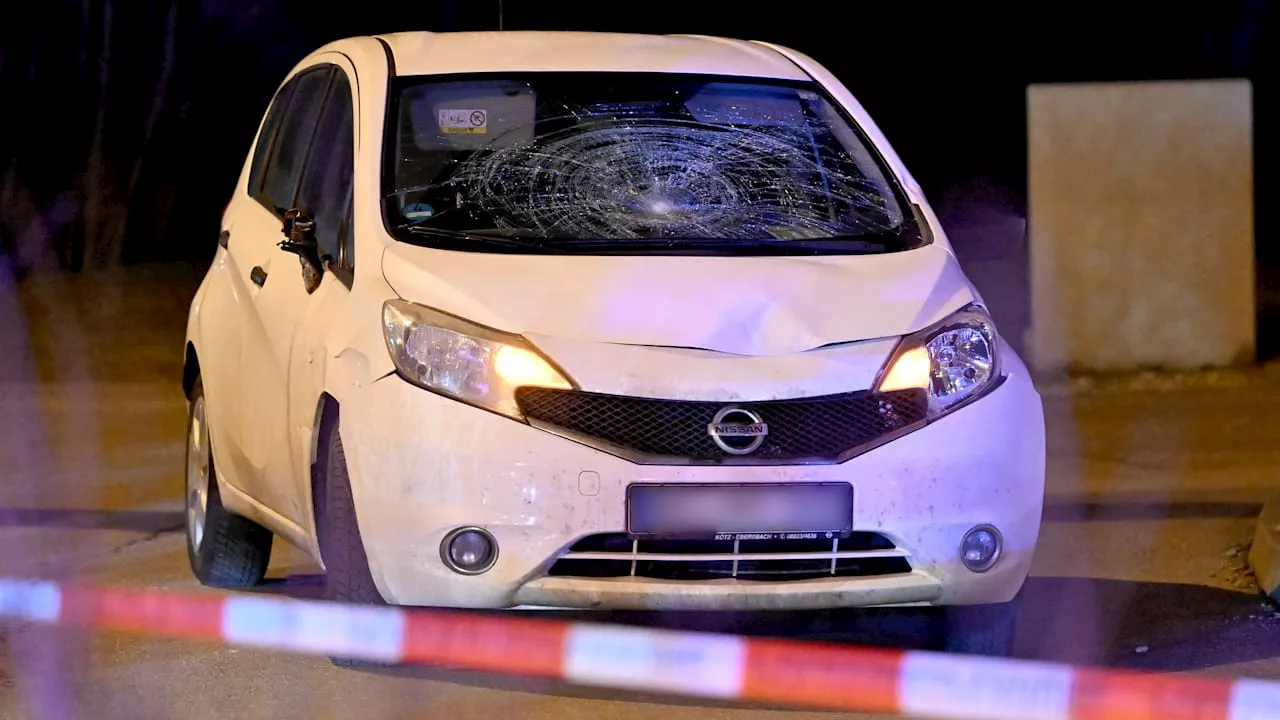 Bayern: Unfall mit drei Verletzten! Auto rast in Menschengruppe