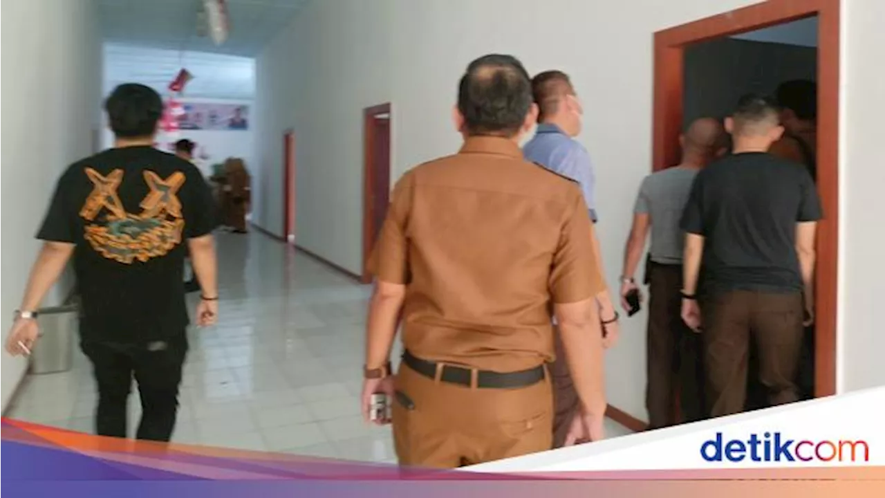 Kantor Disnakertrans Sumsel Kembali Didatangi Pidsus Kejari Palembang