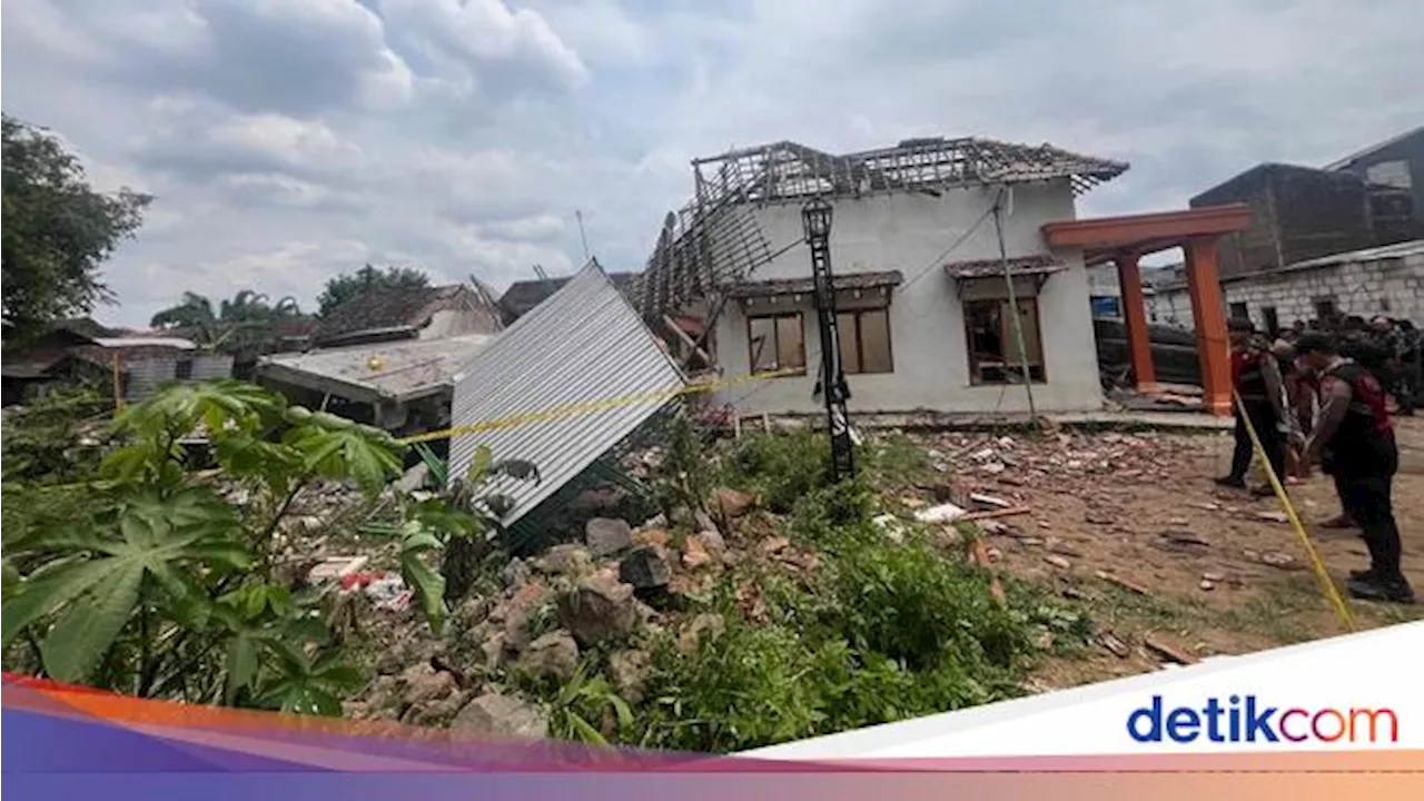 Ledakan di Mojokerto Tewaskan Ibu dan Anak