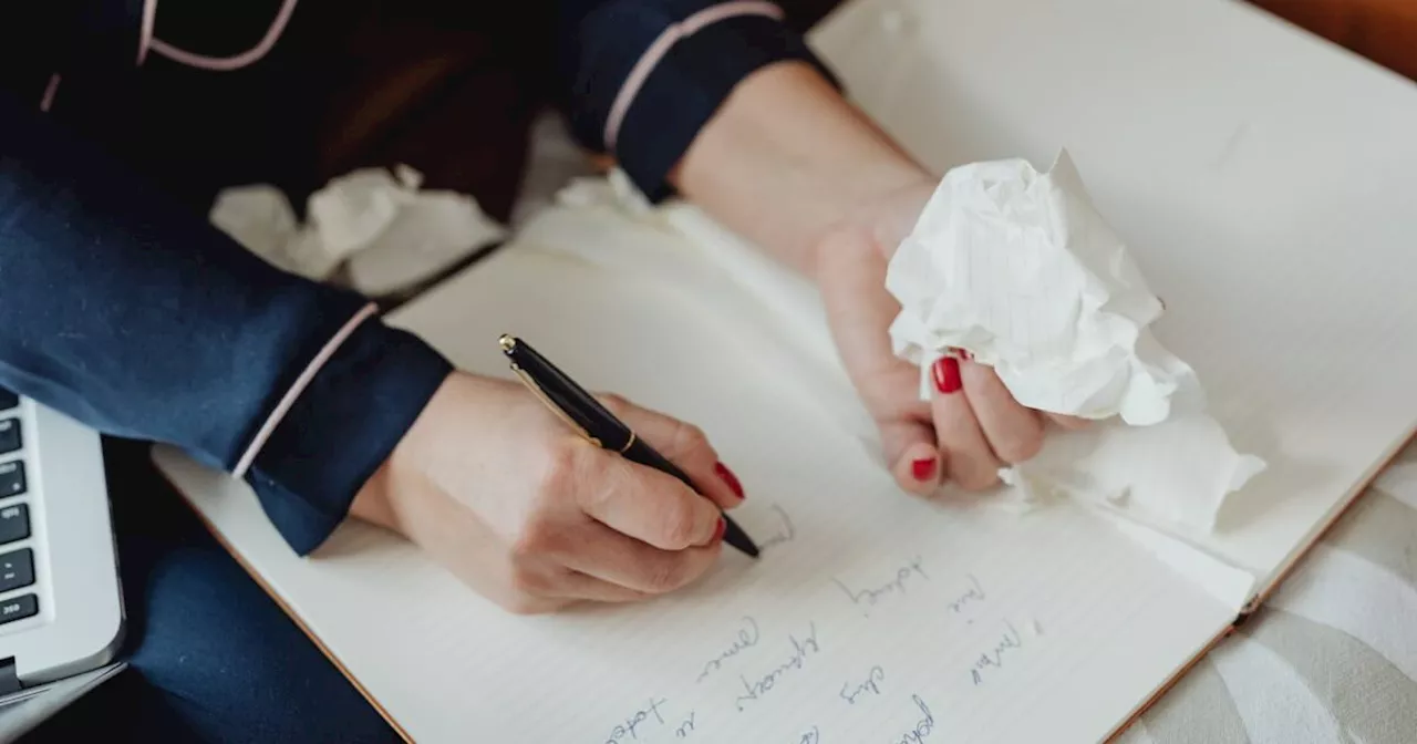 Scrivere una lettera d’amore all’ex: aiuta ad andare avanti?