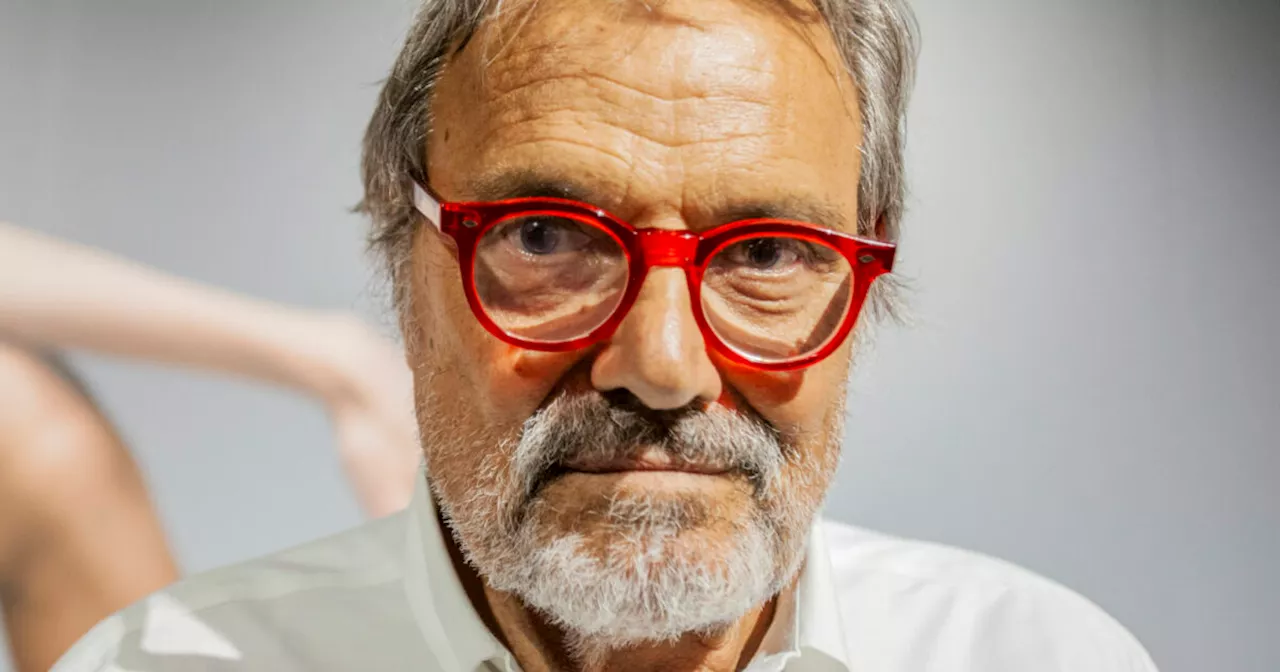 È morto Oliviero Toscani, il fotografo famoso in tutto il mondo soffriva di una malattia rara:…