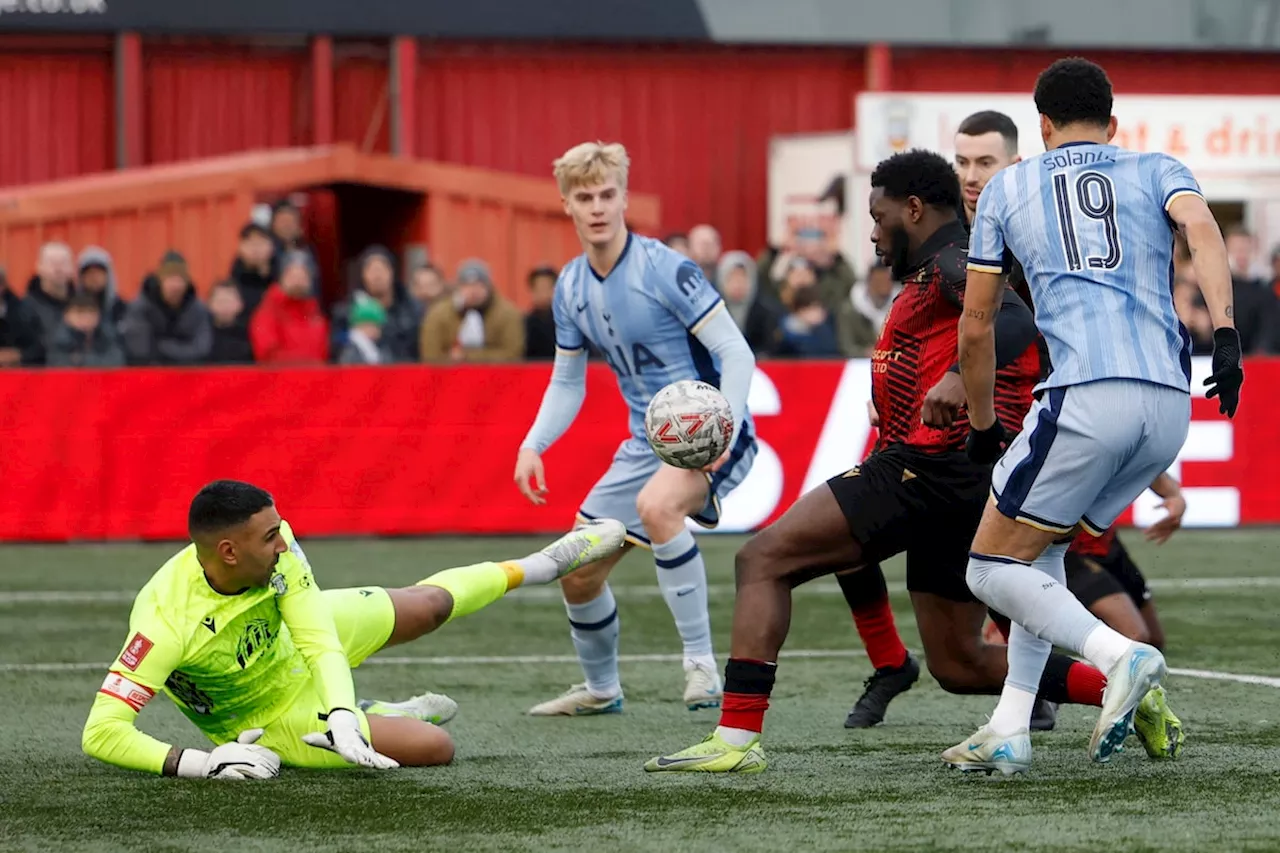 Tottenham avoids massive FA Cup shock with extra-time win as Man United beats Arsenal on penalties