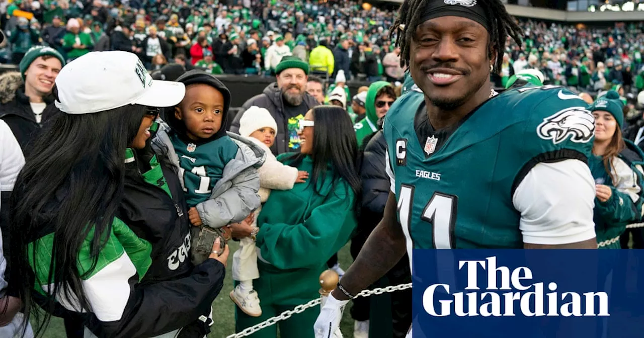 ‘I like to read’: AJ Brown tucks into book midgame during Eagles’ playoff win