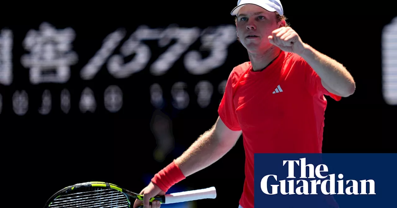 Michelsen Stuns Tsitsipas in Australian Open Upset