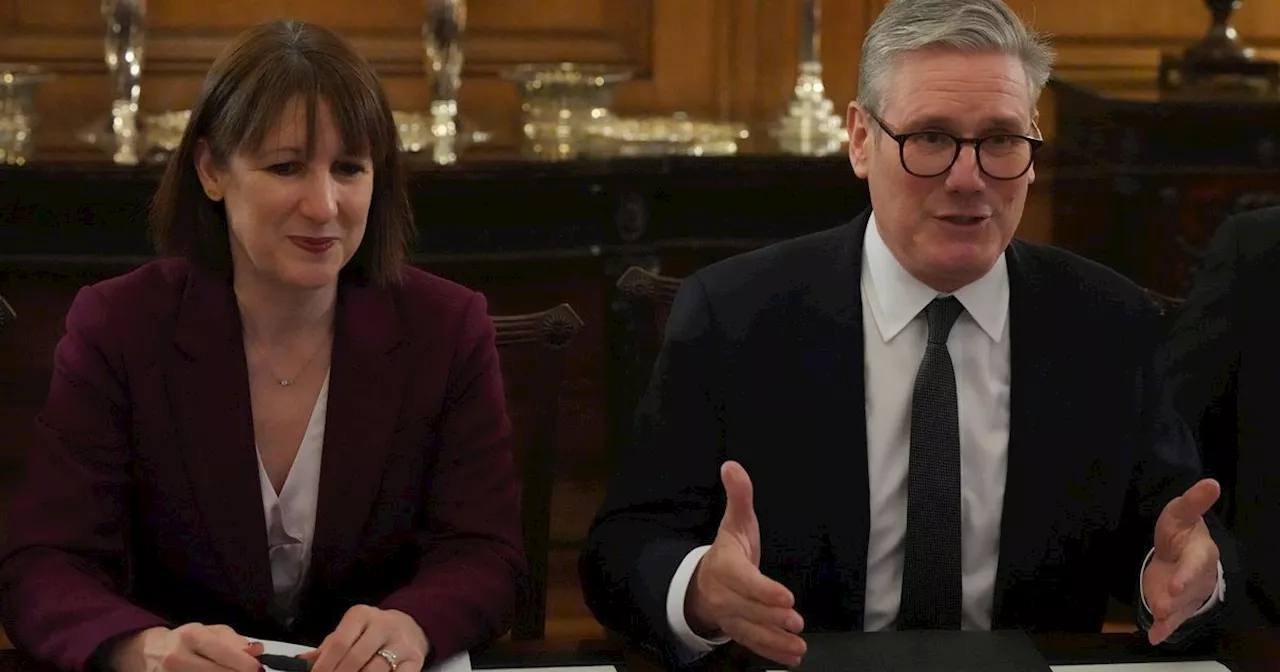 Keir Starmer Says Rachel Reeves Is Doing A 'Fantastic Job' Despite Fresh Economic Turmoil