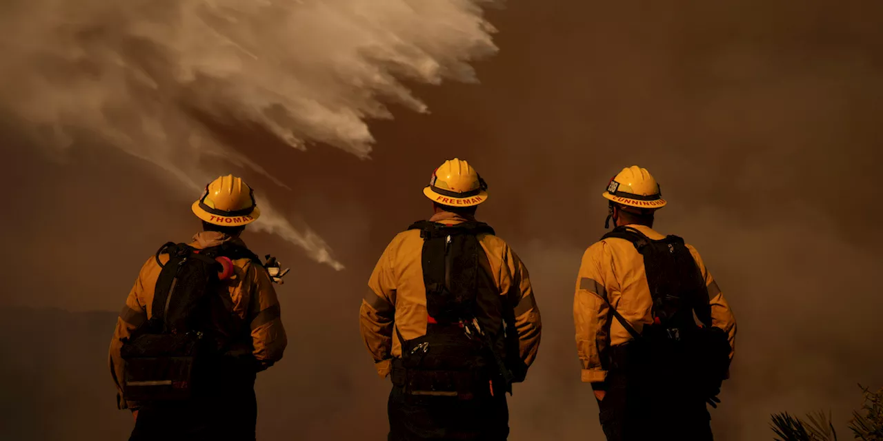 California si affida a squadre private e detenuti per combattere gli incendi