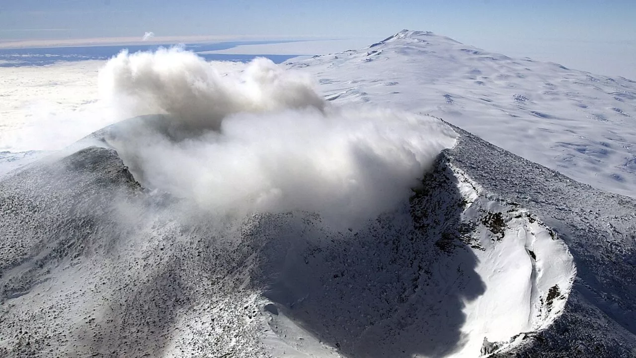 100 hidden volcanoes: Rapid Antarctic ice melt could open gates of hell on earth