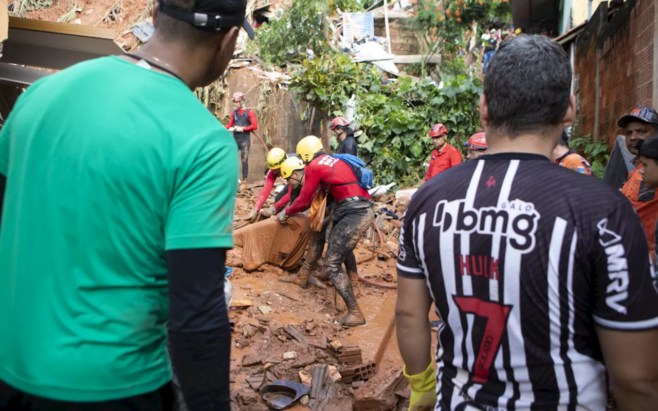 Sobe para 11 o número de mortes após deslizamentos no interior de Minas Gerais