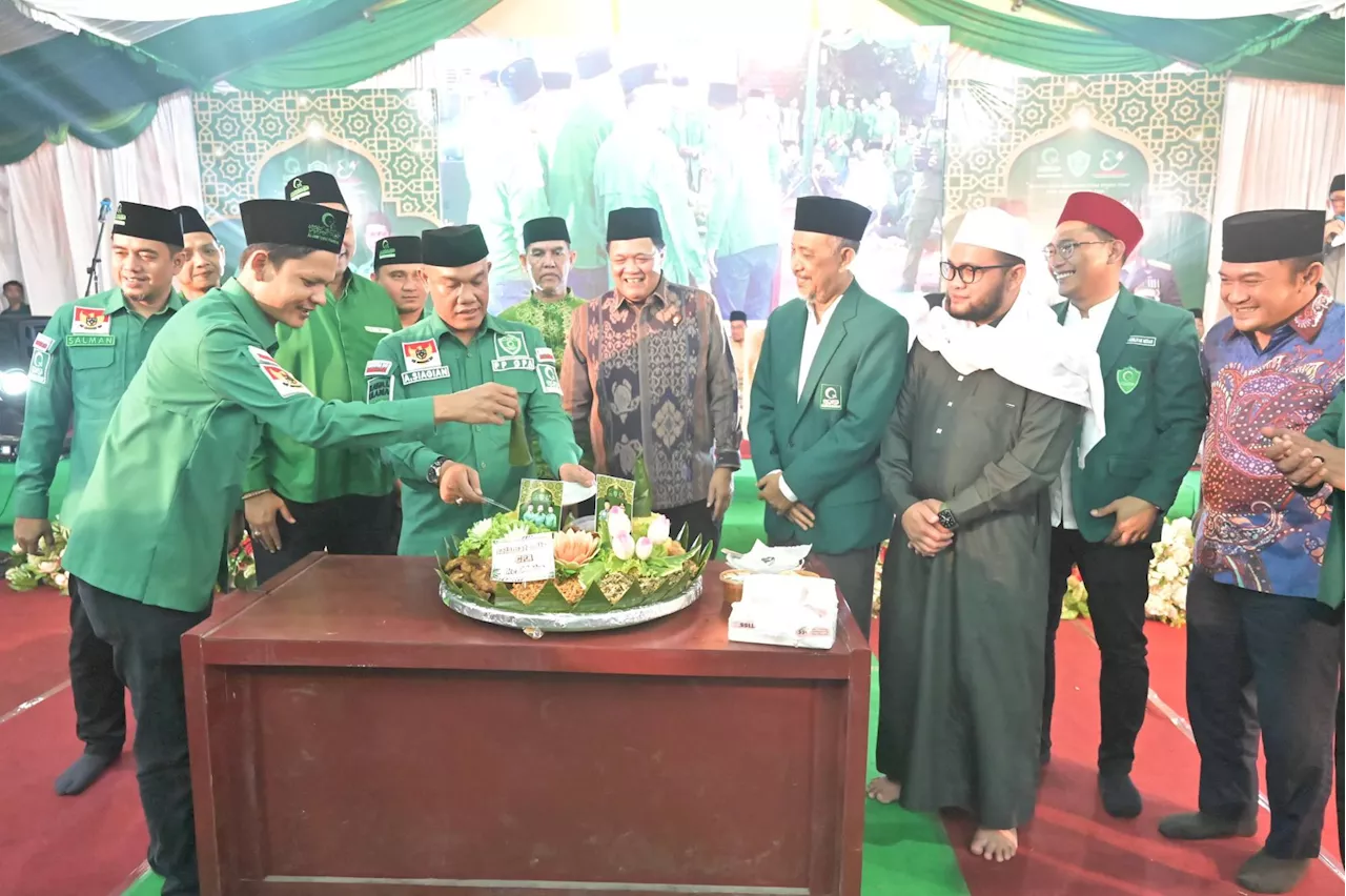 Kapolri Ajak Kader Muda Al Washliyah Ikut Mengawal-Mewujudkan Indonesia Emas 2045