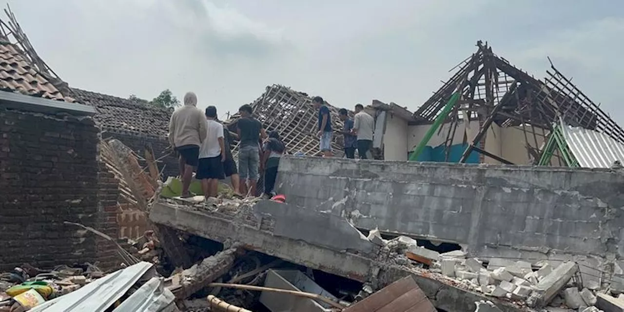 Ledakan di Mojokerto Menewaskan Satu Orang dan Rusak Lima Rumah