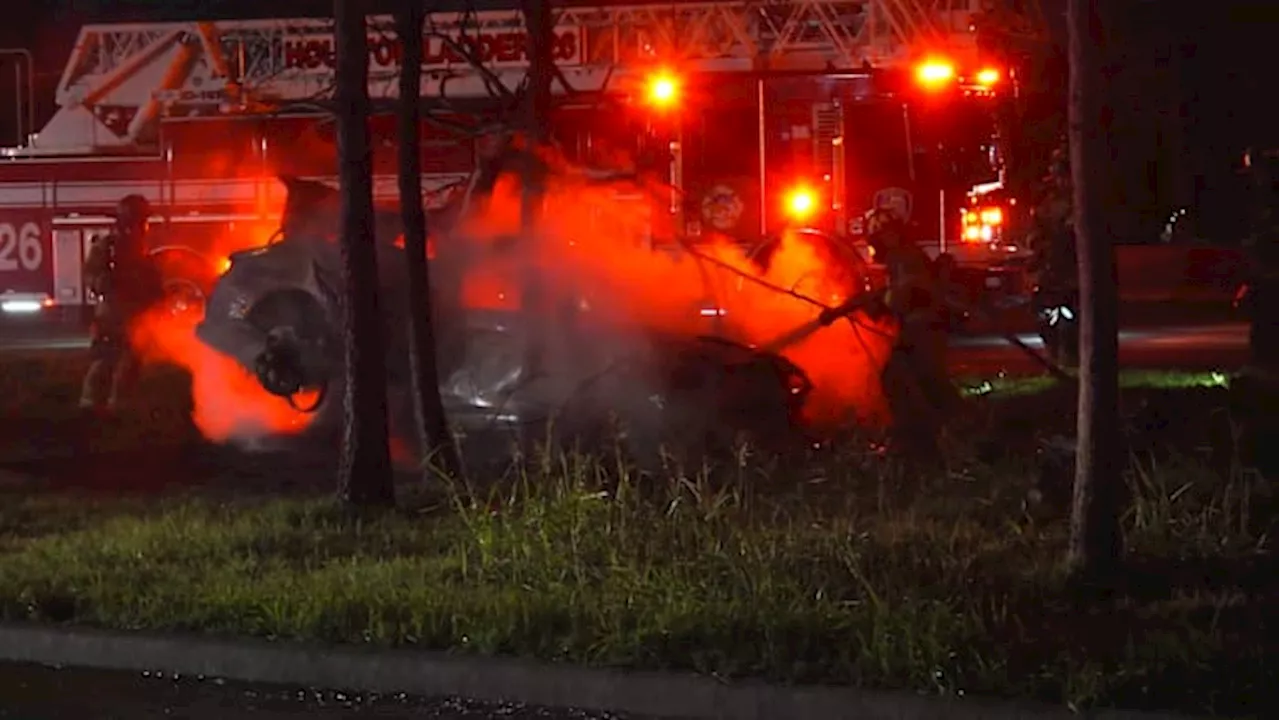 Driver Lucky to Survive Fiery Crash in Southeast Houston