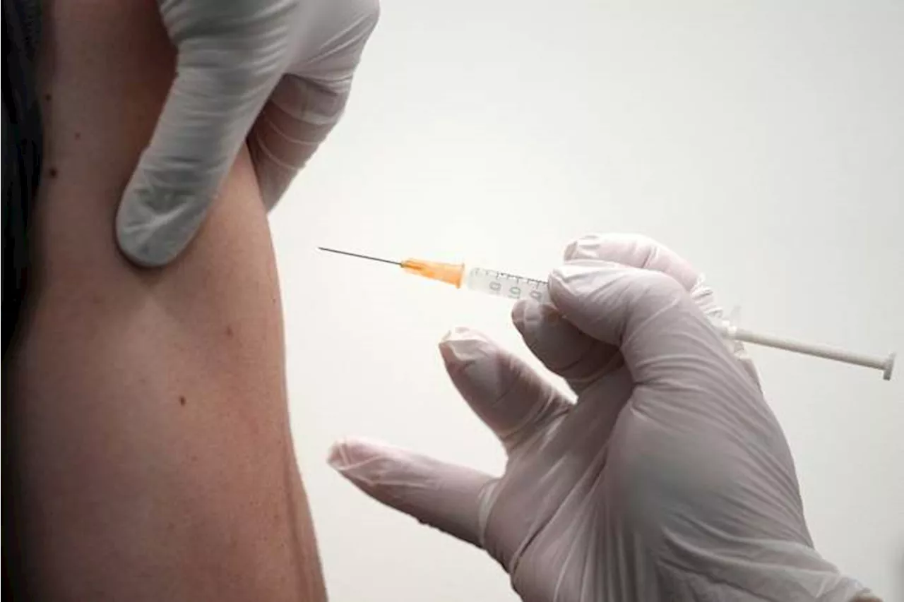 Moderna Shares Drop as COVID Vaccine Sales Decline