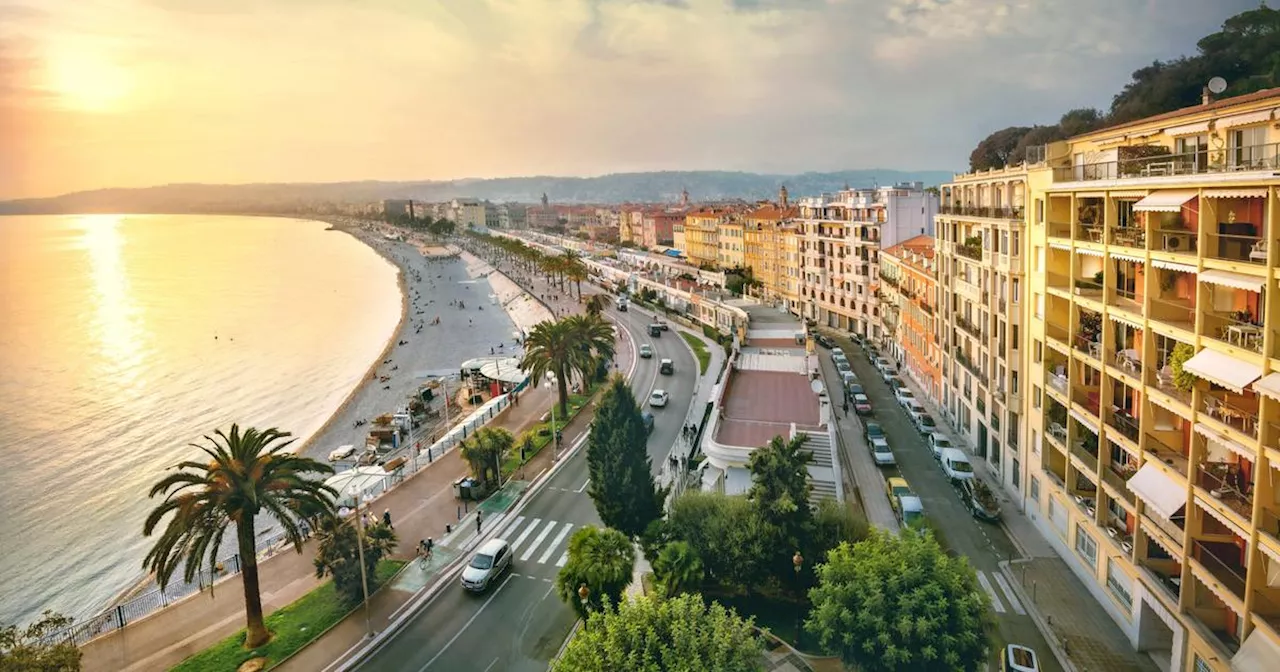 Nice : un cycliste meurt percuté par une voiture sur la promenade des Anglais, un homme de 20 ans en garde à vue