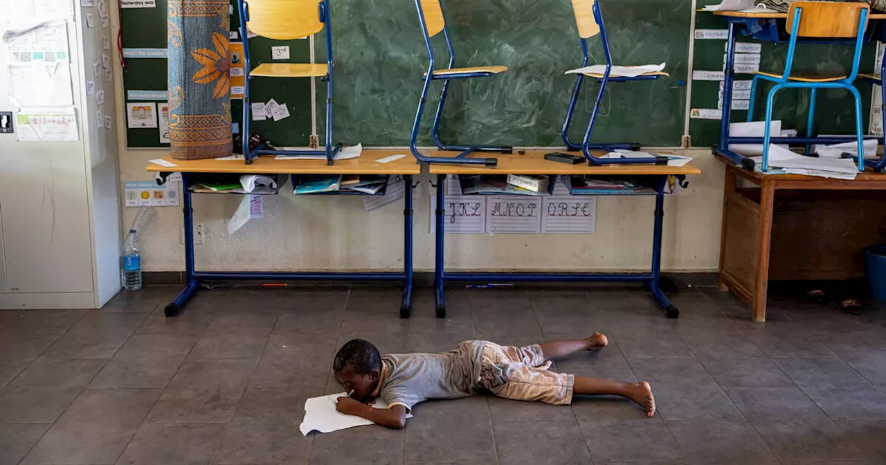 Rentrée Scolaire à Mayotte Reportée en raison des Dégâts Causés par les Intempéries