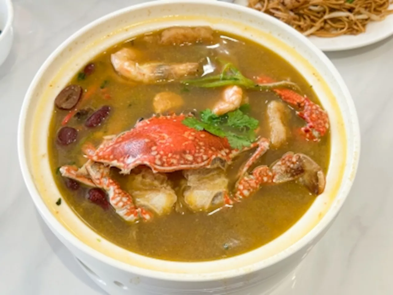 Era Tambun brings nourishing herbal seafood soup pot, seafood noodles and Bukit Tambun eats to Kota Damansara