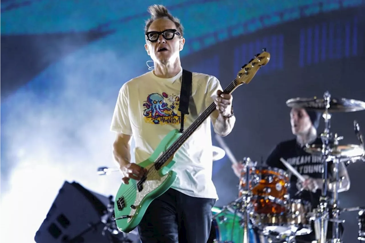 Blink-182 dan Pesan Emosional Untuk Penggemar