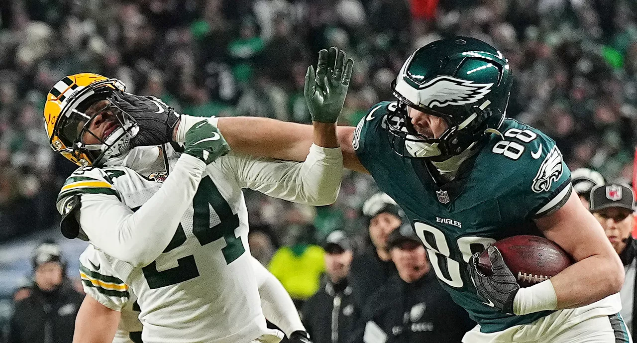 Eagles Dominate Packers in Wild Card Victory