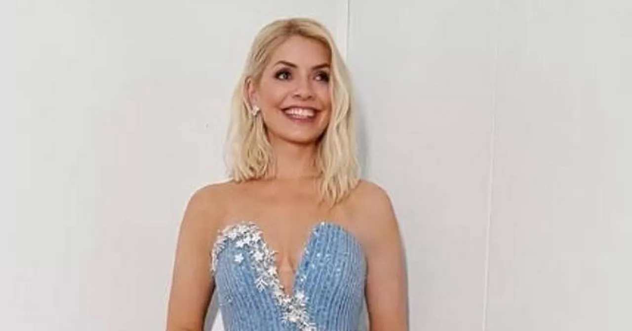 Holly Willoughby's Hair Stylist Reveals Secret to Her Loose Waves