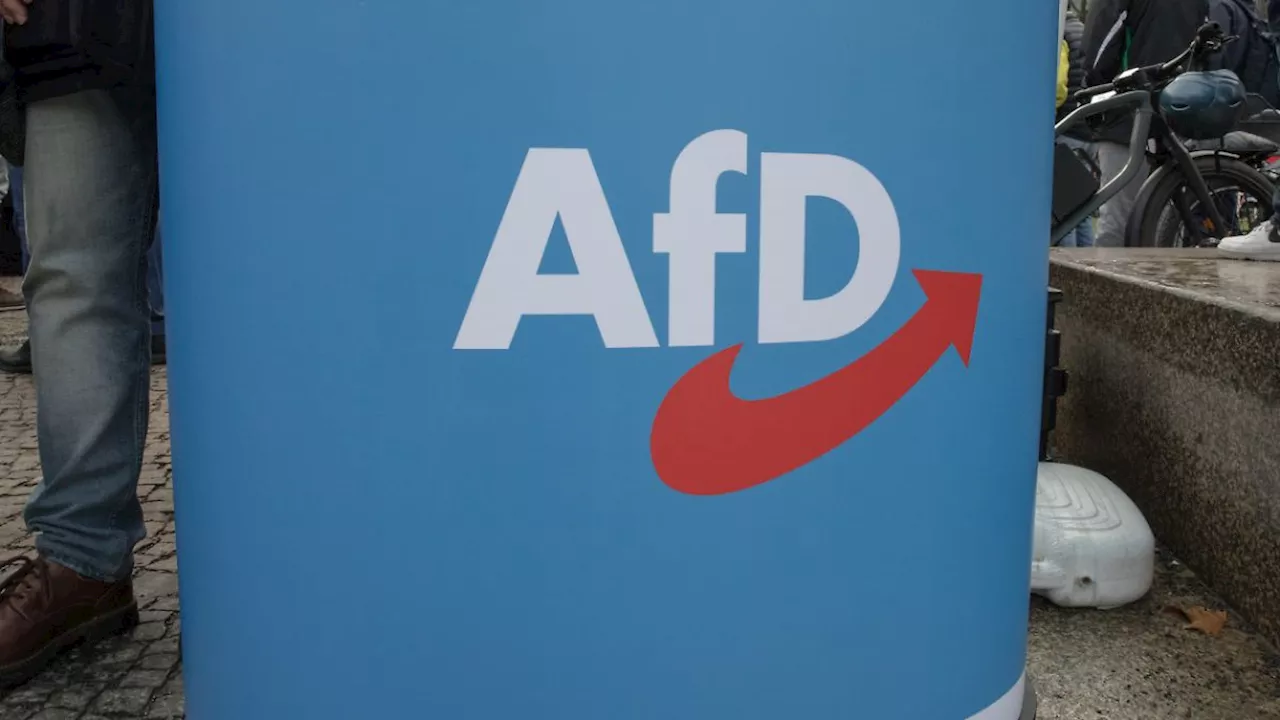 30.000 Stück in Briefkästen?: AfD sorgt mit 'Abschiebetickets' in Karlsruhe für Unruhe