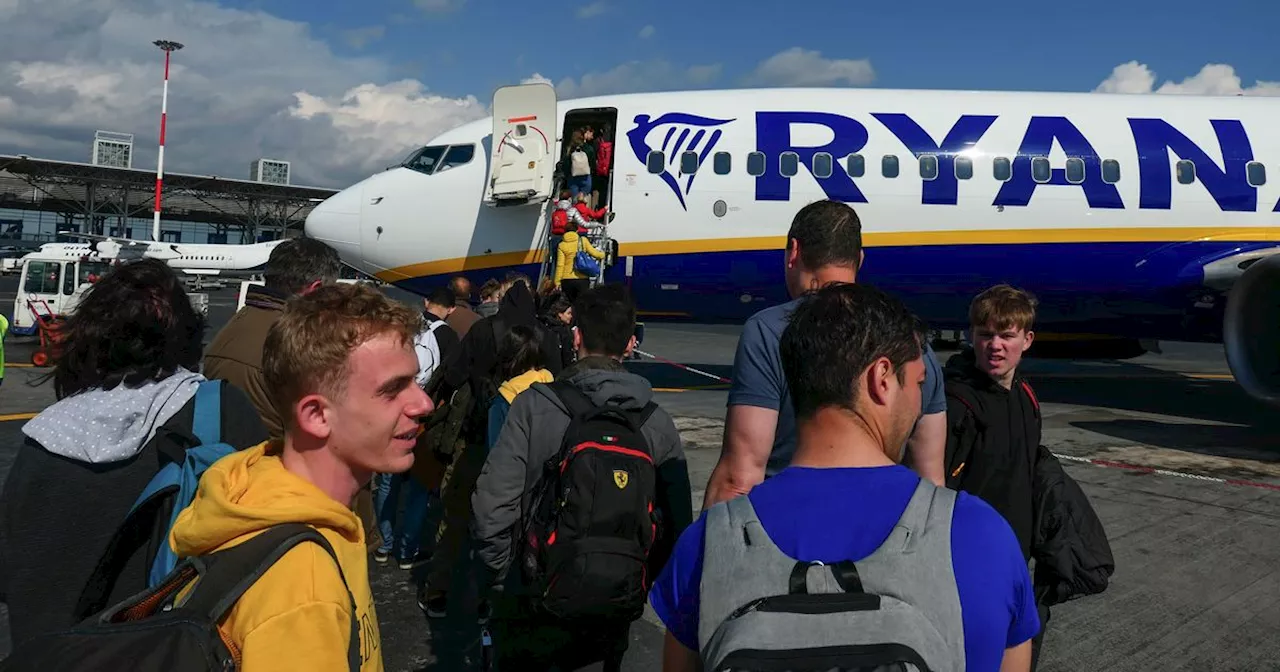 Why Ryanair Doesn't Use Airbridges