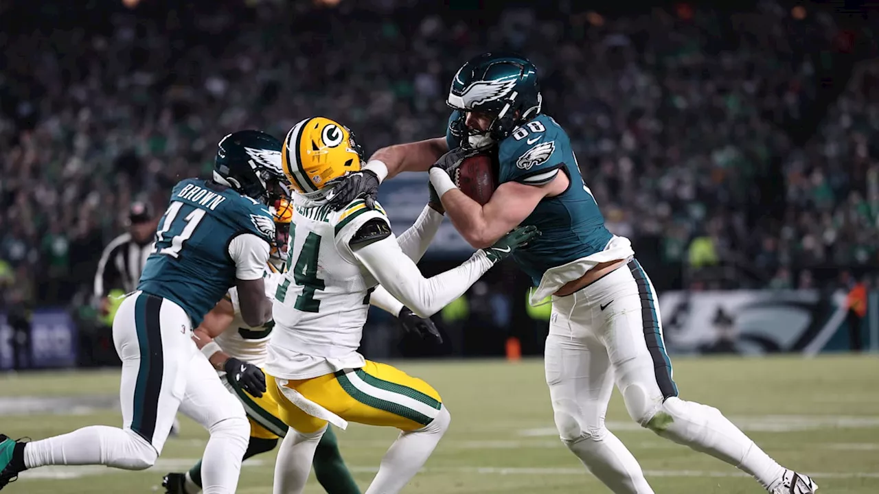 Eagles Advance to Divisional Round Despite Offensive Struggles