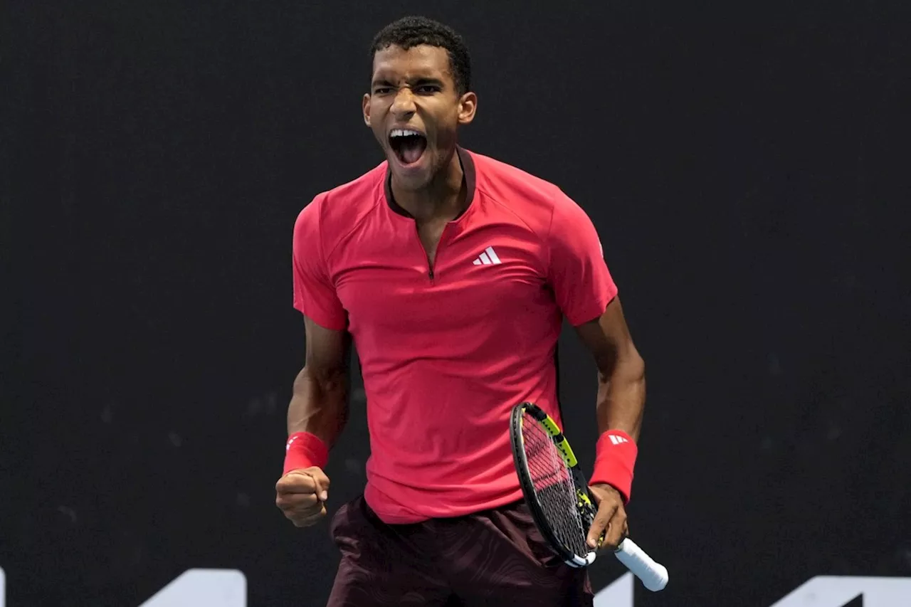 Auger-Aliassime Cruises Into Second Round at Australian Open