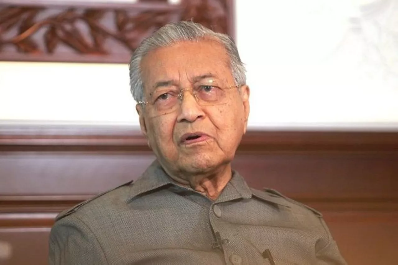 Court Dismisses Mahathir's Application for RCI Presence
