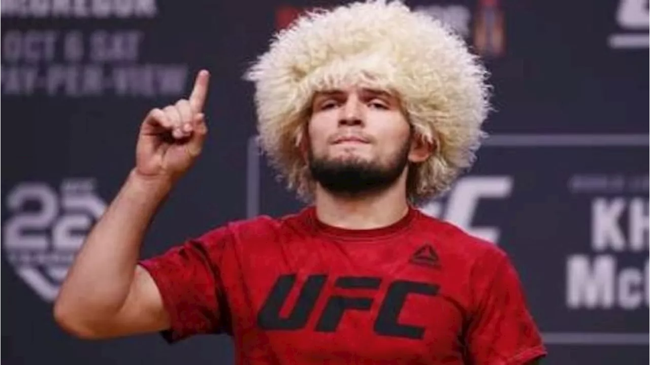 Khabib Nurmagomedov Diterus dari Pesawat