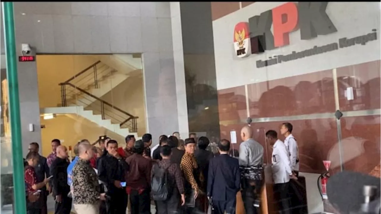 Sekjen PDIP Hasto Kristiyanto Periksa Sebagai Tersangka