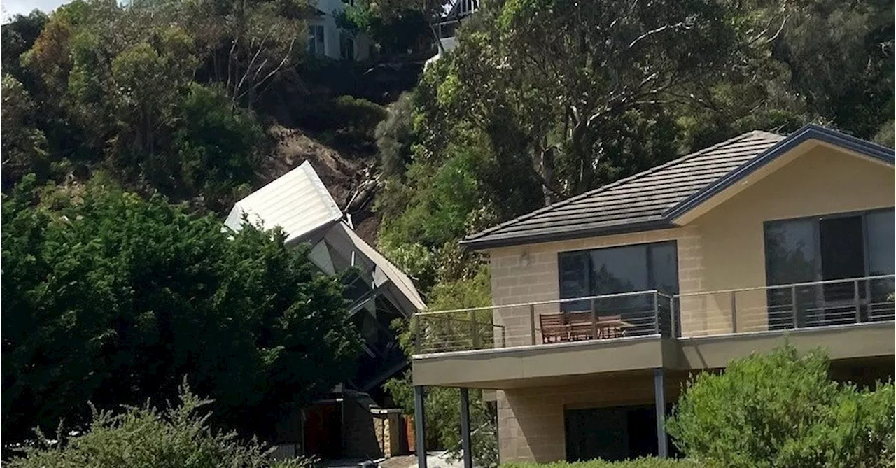 House Slides Down Hill, Collapses in McCrae Landslide