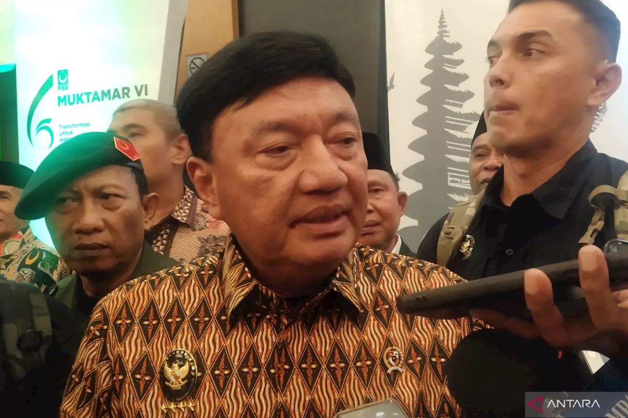 Menko Polkam sebut makan bergizi gratis cukup gizi meski tanpa susu