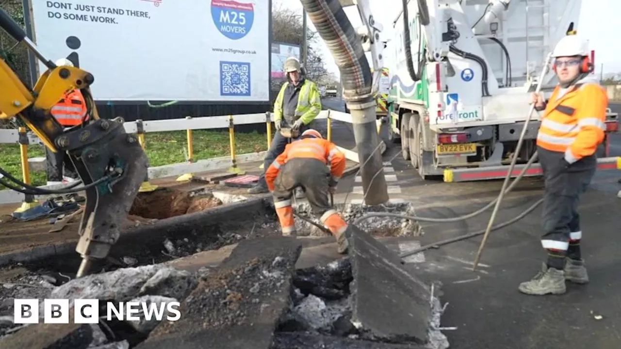 Thousands left without gas after London water main burst