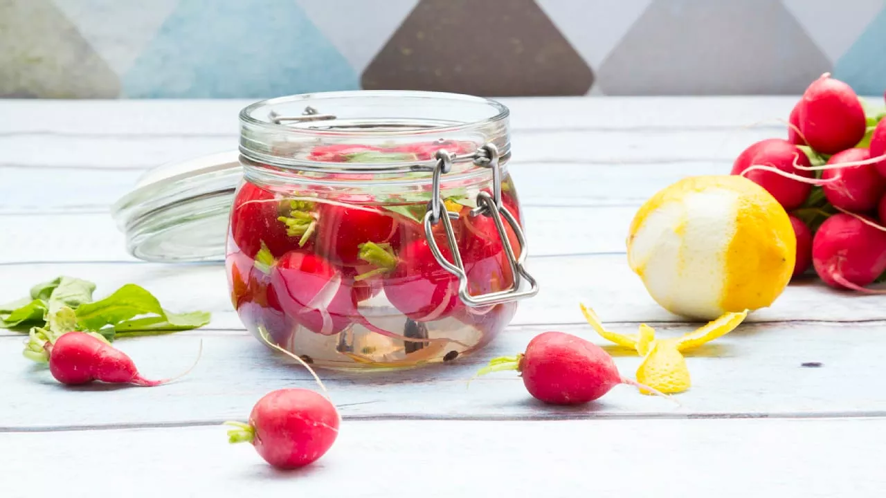 Rezept der Glucose Goddess: Radieschen-Orangen-Pickles mit Koriander