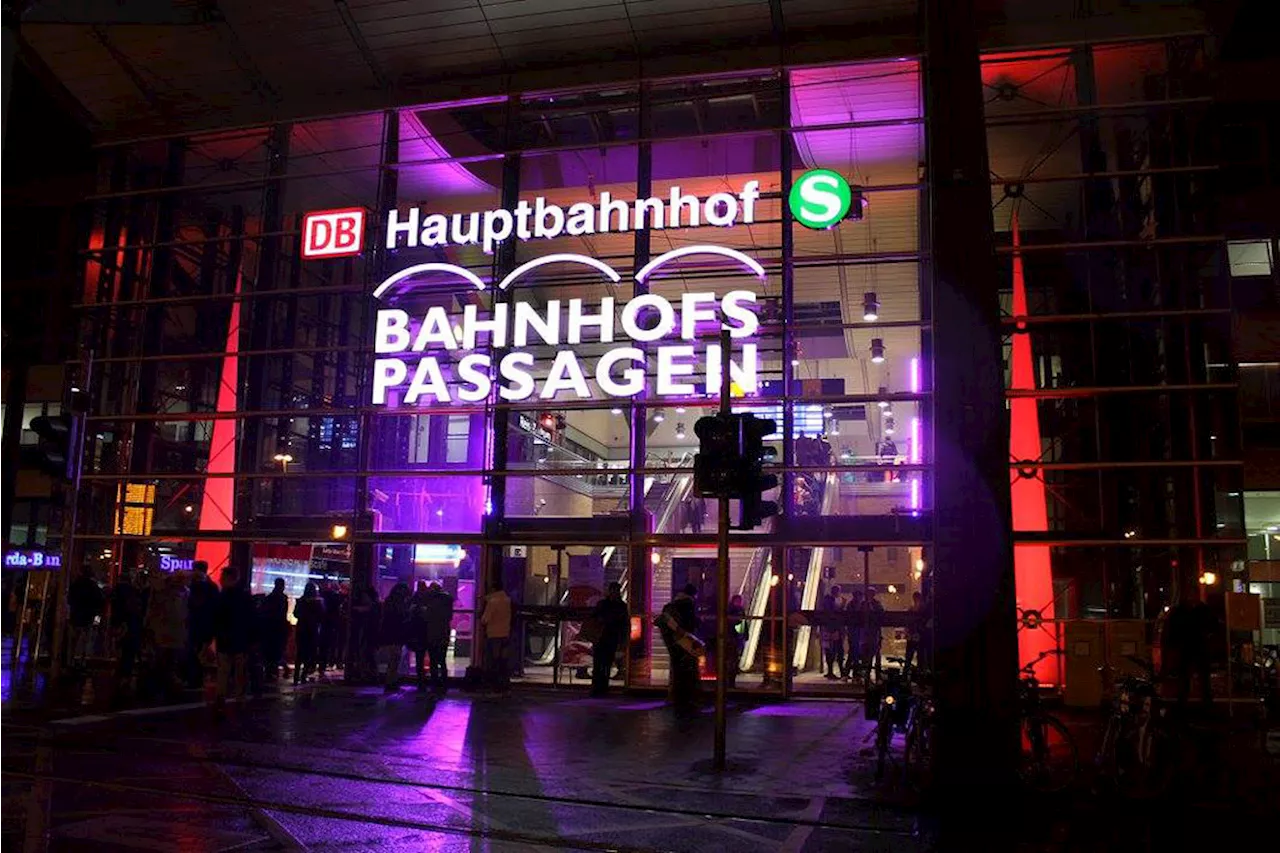 Mann greift Bundespolizisten am Potsdamer Hauptbahnhof an